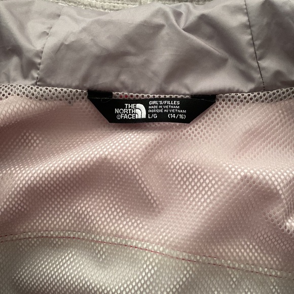 The North Face girls pink double layer coat NWOT - Picture 8 of 14